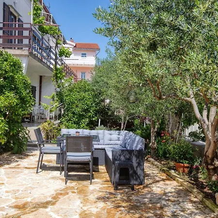 Appartement With Parking Space - 15228