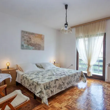 Apartment With A Parking Space - 15228 *