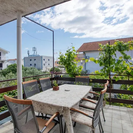 Appartement With Parking Space - 15228
