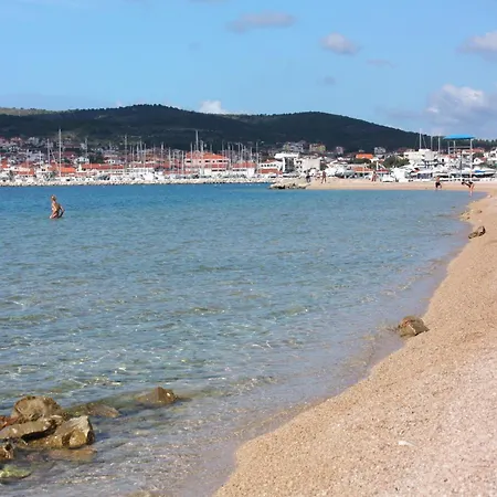 With Parking Space - 15228 Appartement *