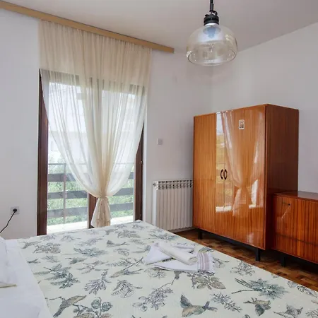 With Parking Space - 15228 * Vodice