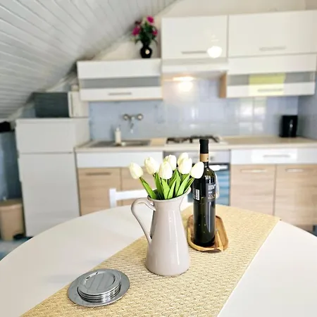 Apartment With A Parking Space - 15228 *