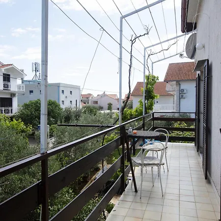 Appartement With Parking Space - 15228 *