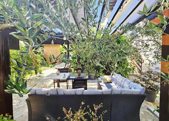 With Parking Space - 15228 Vodice