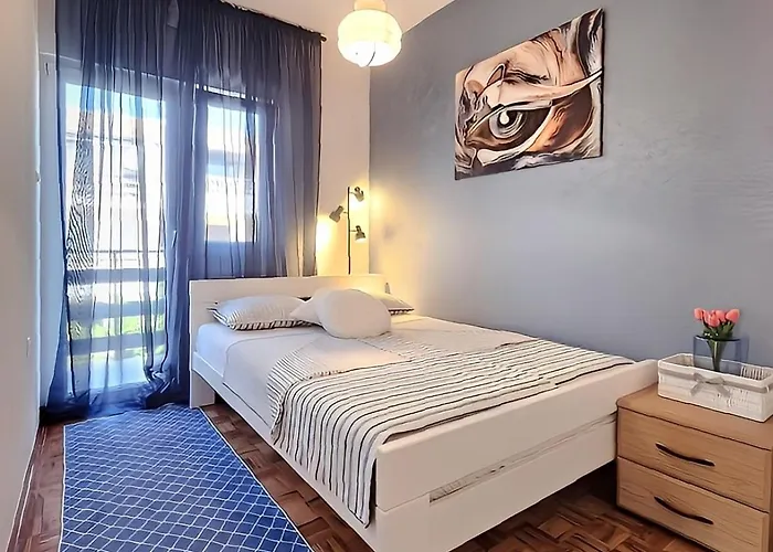 With Parking Space - 15228 Appartamento